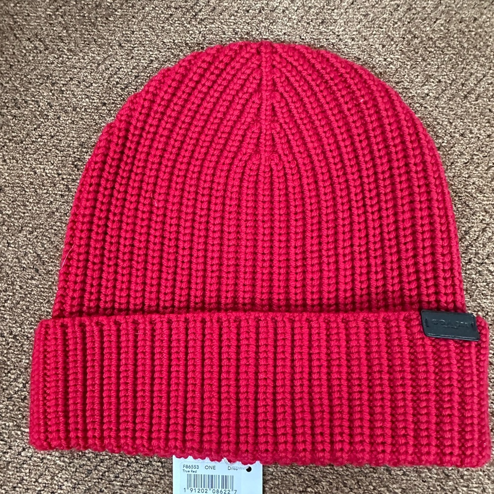 New With Tags Coach Men’s Toboggan and Scarf Set
